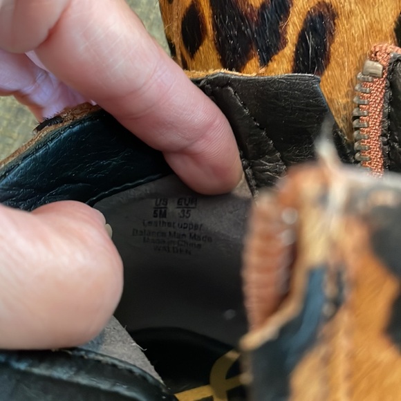 Sam Edelman leopard print booties (sz 5) - Picture 9 of 14